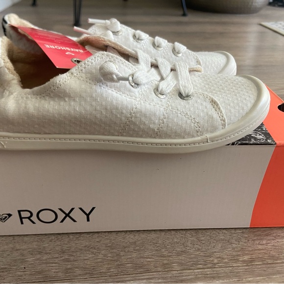NWT - White Roxy Bayshore slip on sneaker - Picture 2 of 3